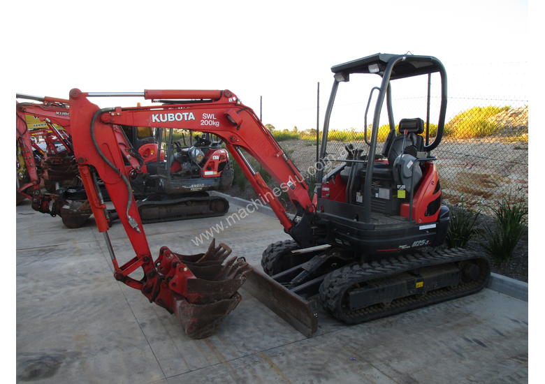 caption Kubota U25-3 Used
