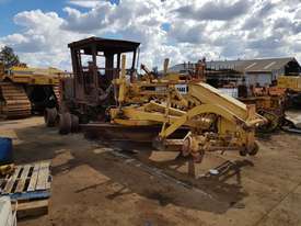 1995 Caterpillar 120G Grader *DISMANTLING* - picture0' - Click to enlarge