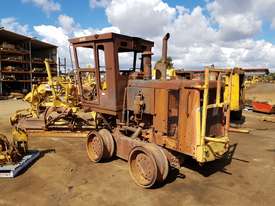 1995 Caterpillar 120G Grader *DISMANTLING* - picture2' - Click to enlarge