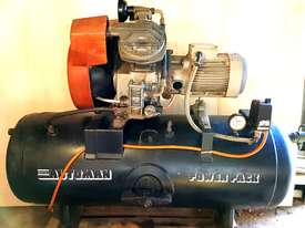 Workshop Air Compressor - picture0' - Click to enlarge