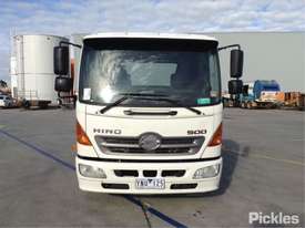 2011 Hino FC 500 1022 - picture1' - Click to enlarge