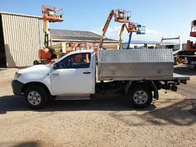 Toyota Hilux work ute - picture0' - Click to enlarge