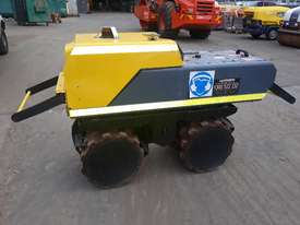 USED 2018 DYNAPAC LP8504 U3828 TRENCH ROLLER - picture0' - Click to enlarge