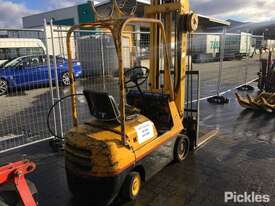 Hyster S30A - picture1' - Click to enlarge