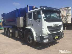 2015 Iveco Acco 2350 - picture0' - Click to enlarge