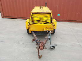 Compair CR100A Air Compressor - picture0' - Click to enlarge