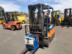 Toyota 7FEB18 Forklift - picture2' - Click to enlarge