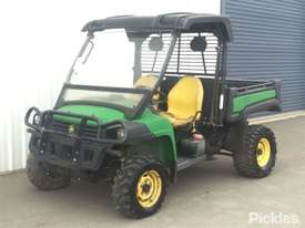 John Deere Gator - picture2' - Click to enlarge