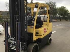 3.5T CNG Counterbalance Forklift - picture0' - Click to enlarge