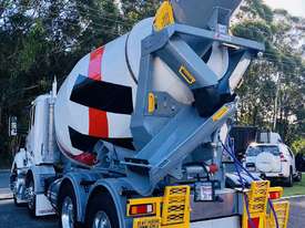 KYOKUTO 7.6M3 CONCRETE MIXER FITTED TO YOUR TRUCK  - picture2' - Click to enlarge