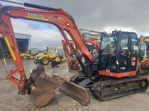 2017 KUBOTA KX080 8.2T EXCAVATOR WITH LOW 1996 HOURS AND RUBBER TRACKS 