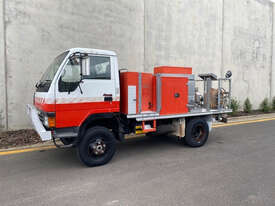 Mitsubishi Canter Emergency Vehicles Truck - picture0' - Click to enlarge