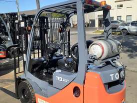 2015 Model Toyota Forklift 8fg18 Container Entry Mast Inbuilt Scale  - picture0' - Click to enlarge