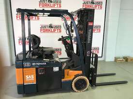 TOYOTA 7FBE18 59969 3 WHEEL COUNTER BALANCED FORKLIFT CONTAINER MAST - picture2' - Click to enlarge