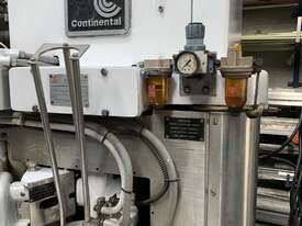 Continental Can Rotary Closing Machine - picture0' - Click to enlarge