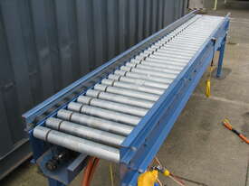 Motorised Roller Conveyor - 3m long - picture0' - Click to enlarge