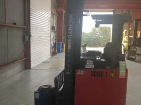 2.0T Battery Electric Reach Sit Down Forklift - picture0' - Click to enlarge