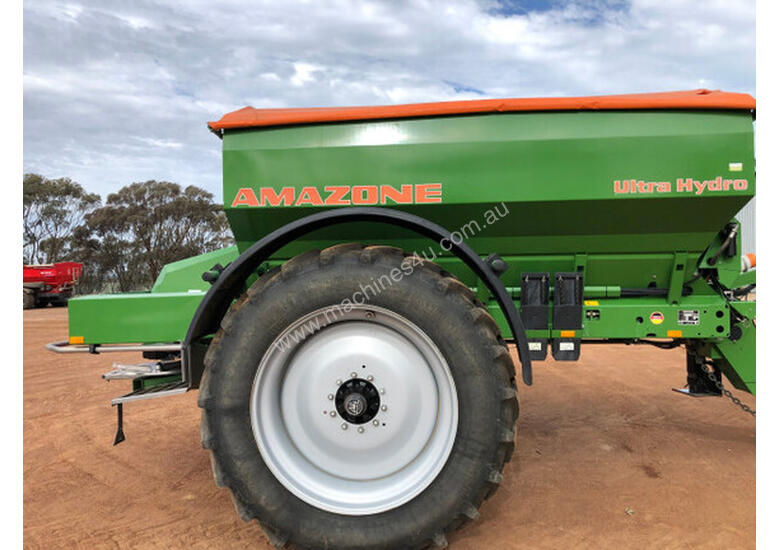 Used 2014 amazone 2014 Amazone ZGB8200 Fert Spreaders Manure Spreaders