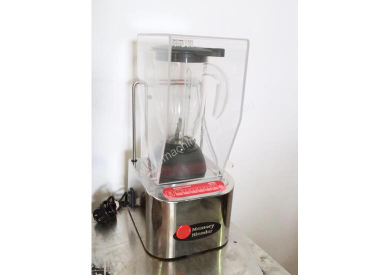 caption Rotor RMB Blender