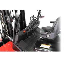 XF Series 8.0-10t Internal Combustion Counterbalanced Forklift Truck - picture0' - Click to enlarge