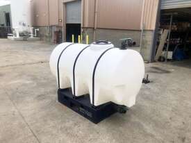 Universal Mud Mixing Tank  750 gal - picture0' - Click to enlarge