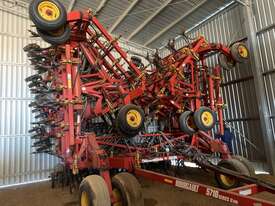 2011 Bourgault 5710 Air Drills - picture0' - Click to enlarge