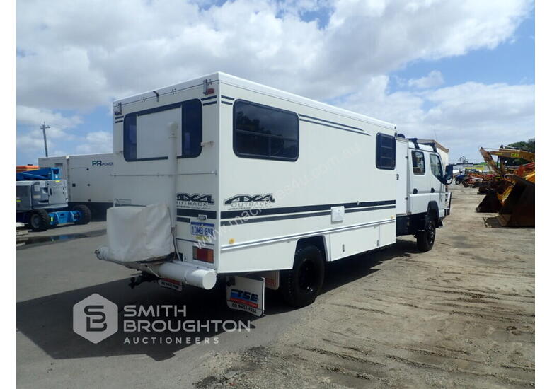 Buy Used 2010 MITSUBISHI 7 800 4X4 DUAL CAB WINNEBAGO 4X4 OUTBACK ...