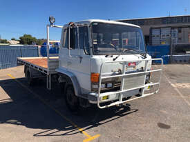 Hino GD Tray Truck - picture1' - Click to enlarge