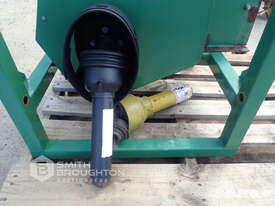 3 POINT LINKAGE PTO WOOD CHIPPER - picture2' - Click to enlarge