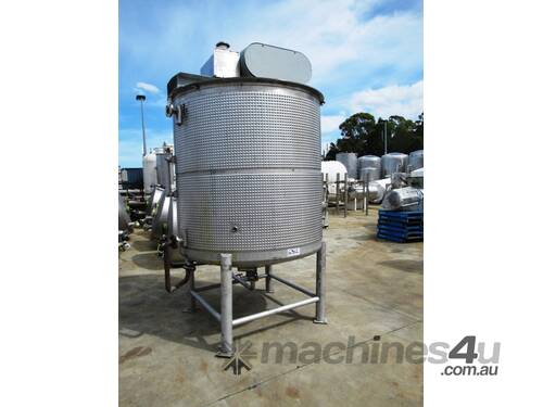 Stainless Steel Jacketed Mixing Tank, Capacity: 5,000Lt