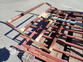 PALLET COMPRISNG OF BRICK BARROW, SAND LEVELLER & GATE - picture1' - Click to enlarge