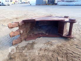 700MM TRENCHING BUCKET TO SUIT 30 TONNE EXCAVATOR - picture0' - Click to enlarge