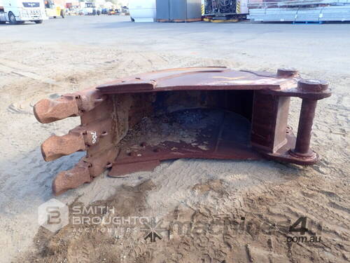 700MM TRENCHING BUCKET TO SUIT 30 TONNE EXCAVATOR