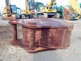 700MM TRENCHING BUCKET TO SUIT 30 TONNE EXCAVATOR - picture0' - Click to enlarge