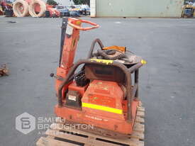 2010 DYNAPAC LG500 DIESEL PLATE COMPACTOR - picture1' - Click to enlarge