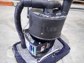 CLARKE OBS-18 FLOOR SANDER - picture1' - Click to enlarge