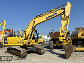 Komatsu PC200LC-8 Excavator - picture1' - Click to enlarge