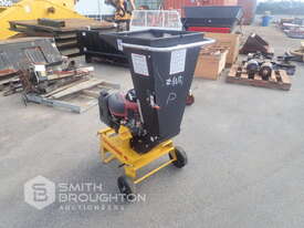 GREENFIELD PIECEMAKER WOOD CHIPPER - picture0' - Click to enlarge