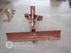 3 POINT LINKAGE GRADER BLADE - picture2' - Click to enlarge