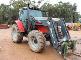 Massey Ferguson 6455 DYNA 6 Tractor - picture0' - Click to enlarge