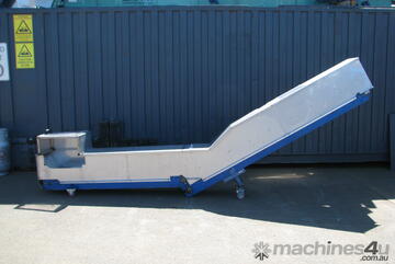 Large Stainless Steel Incline Belt Conveyor - 4000mm long Large Stainless Steel Incline Belt Conveyor - 4000mm long
