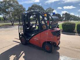 LINDE H25T 2006 Model LPG IC Small Forklift - picture1' - Click to enlarge