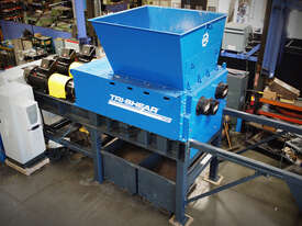 SSI Tri-Shear T140 three shaft shredder - picture0' - Click to enlarge