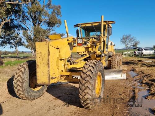 2005 CAT 140H Grader 13,600 hrs