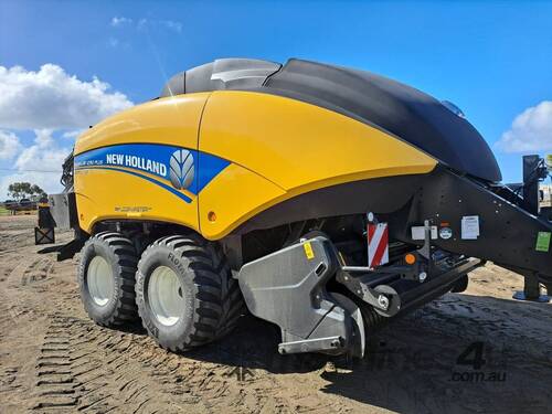 caption New Holland BigBaler 1290 Plus