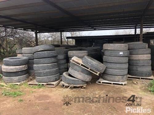 Retreaded Truck Tyres Pallet of 6