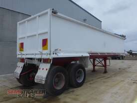 Centurian Bogie Centrepoint Axle Tipper - picture1' - Click to enlarge