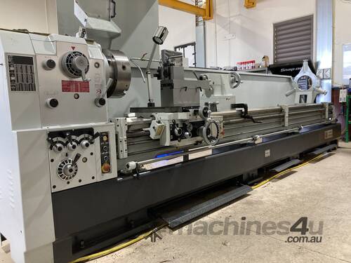 LA-760 Centre Lathe