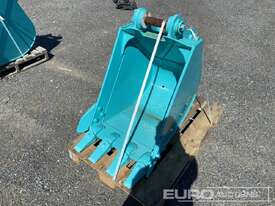 Unused 560mm Bucket to suit Kobelco SK75/85 - picture0' - Click to enlarge