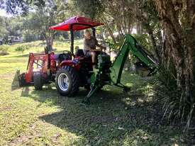 2020 TYM Tractor 39hp with canopy, 4 in 1 loader attachment, backhoe - picture0' - Click to enlarge